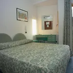 Danila Hotel 3*