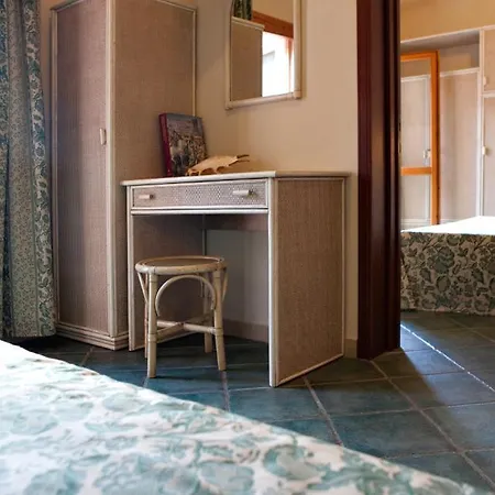 Hotel Danila 3*